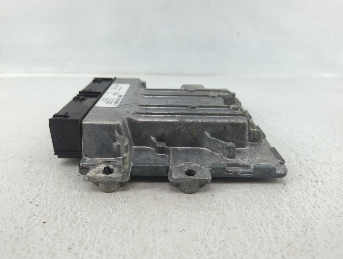 2017-2019 Ford Escape PCM Engine Control Computer ECU ECM PCU OEM P/N:HJ5A-12A650-MA Fits 2017 2018 2019 OEM Used Auto Parts