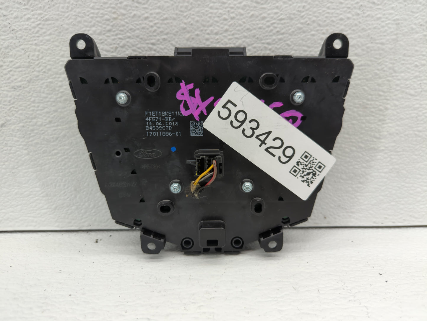2017-2019 Ford Escape Radio AM FM Cd Player Receiver Replacement P/N:F1ET18K811KD J1ET 18K811 KA Fits OEM Used Auto Parts - 