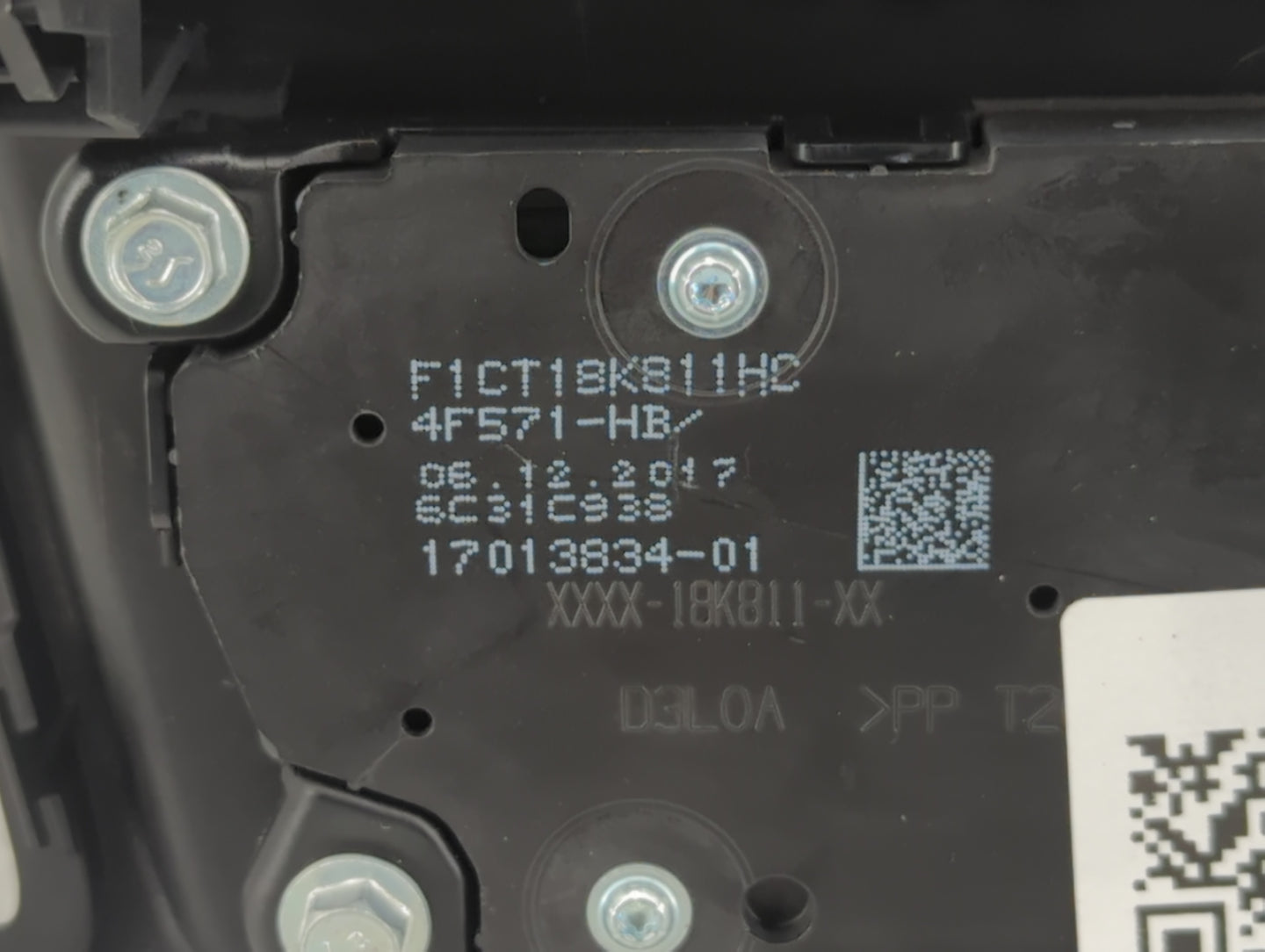 2017-2019 Ford Escape Radio AM FM Cd Player Receiver Replacement P/N:F1CT 18K811 HC Fits Fits 2017 2018 2019 OEM Used Auto P