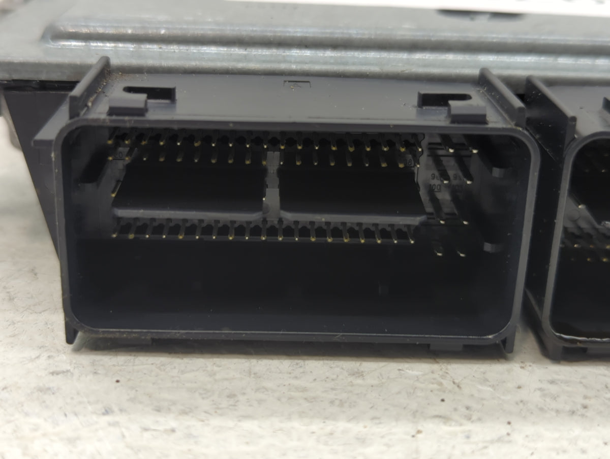 2017-2019 Ford Escape PCM Engine Control Computer ECU ECM PCU OEM P/N:HJ5A-12A650-MA Fits 2017 2018 2019 OEM Used Auto Parts