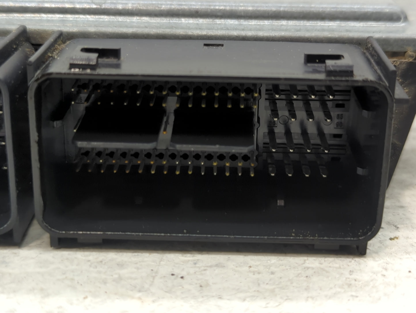 2017-2019 Ford Escape PCM Engine Control Computer ECU ECM PCU OEM P/N:HJ5A-12A650-MA Fits Fits 2017 2018 2019 OEM Used Auto 