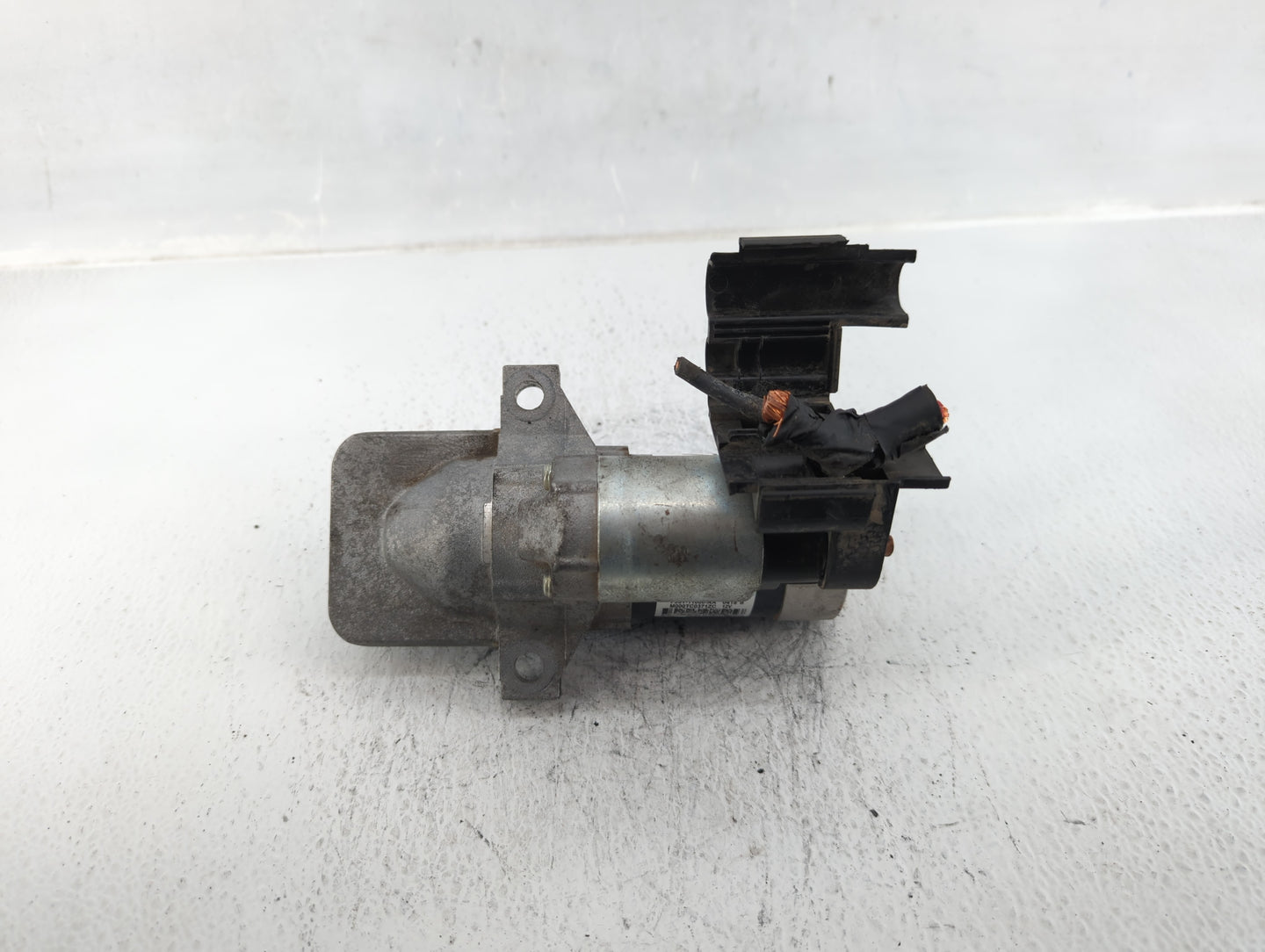 2018-2019 Ford Escape Car Starter Motor Solenoid OEM P/N:M000TC0371ZC FJ5T-11000-AA Fits Fits 2018 2019 OEM Used Auto Parts 