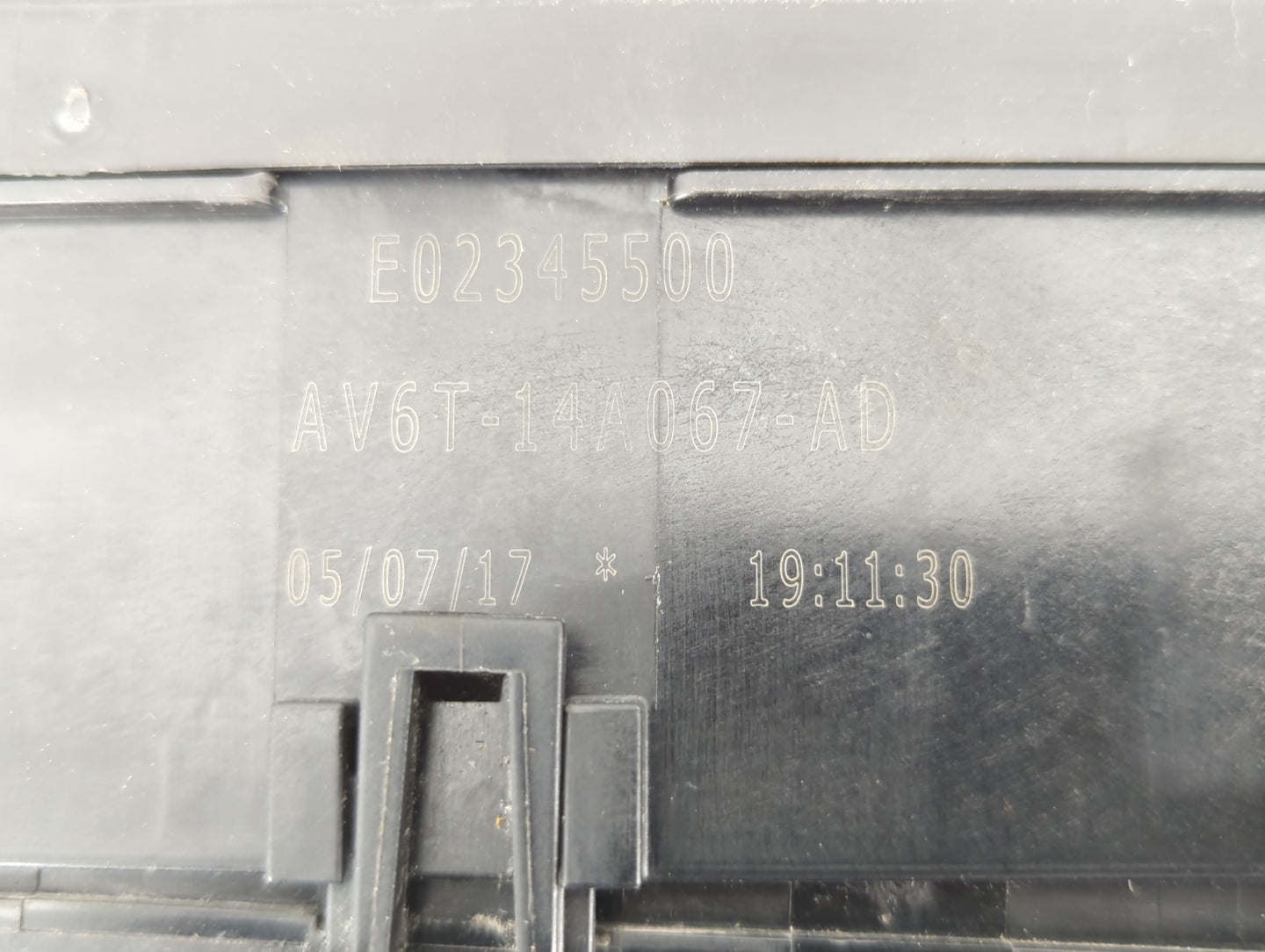2018 Ford Escape Fusebox Fuse Box Panel Relay Module P/N:AV6T-14A067-AD Fits OEM Used Auto Parts - Oemusedautoparts1.com