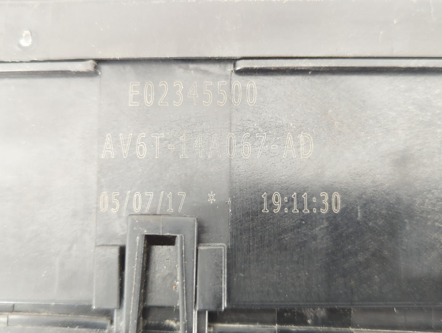 2018 Ford Escape Fusebox Fuse Box Panel Relay Module P/N:AV6T-14A067-AD Fits OEM Used Auto Parts - Oemusedautoparts1.com