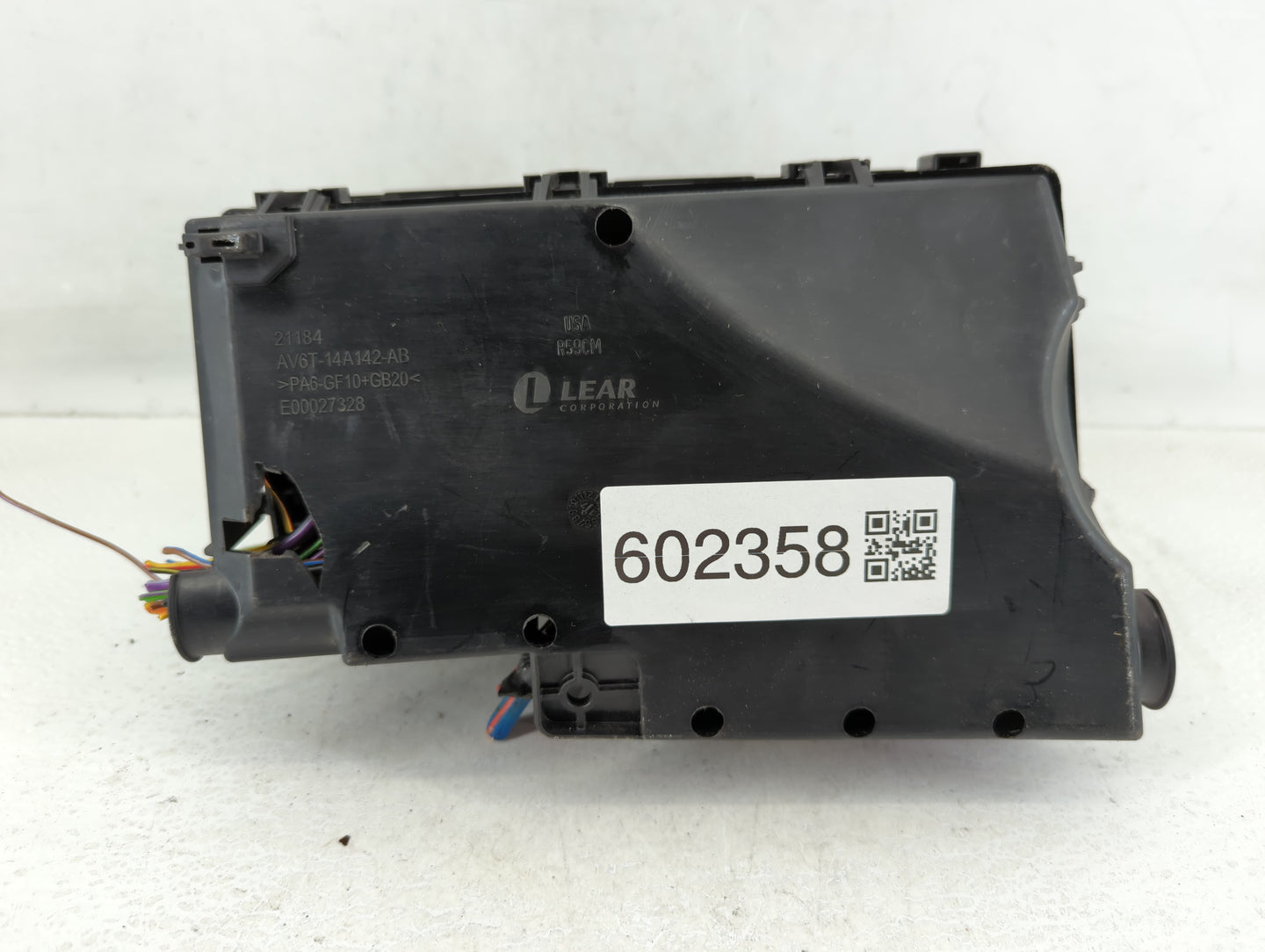 2018 Ford Escape Fusebox Fuse Box Panel Relay Module P/N:AV6T-14A067-AD Fits OEM Used Auto Parts - Oemusedautoparts1.com