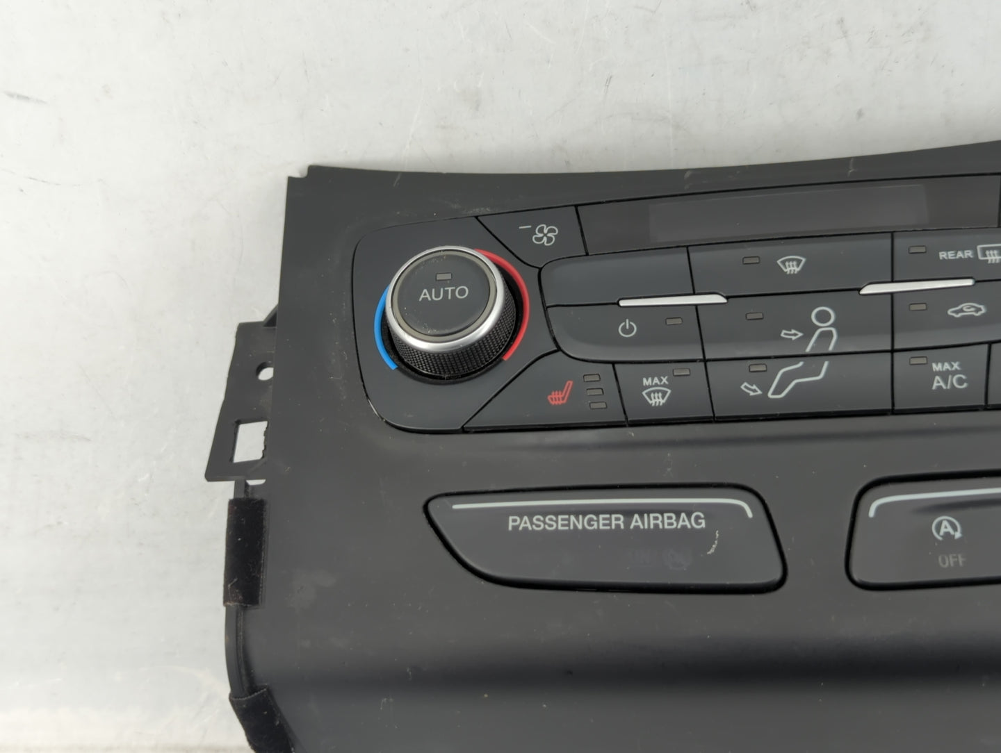 2018-2019 Ford Escape Climate Control Module Temperature AC/Heater Replacement P/N:GJ5T-18C612-CH Fits Fits 2018 2019 OEM Us