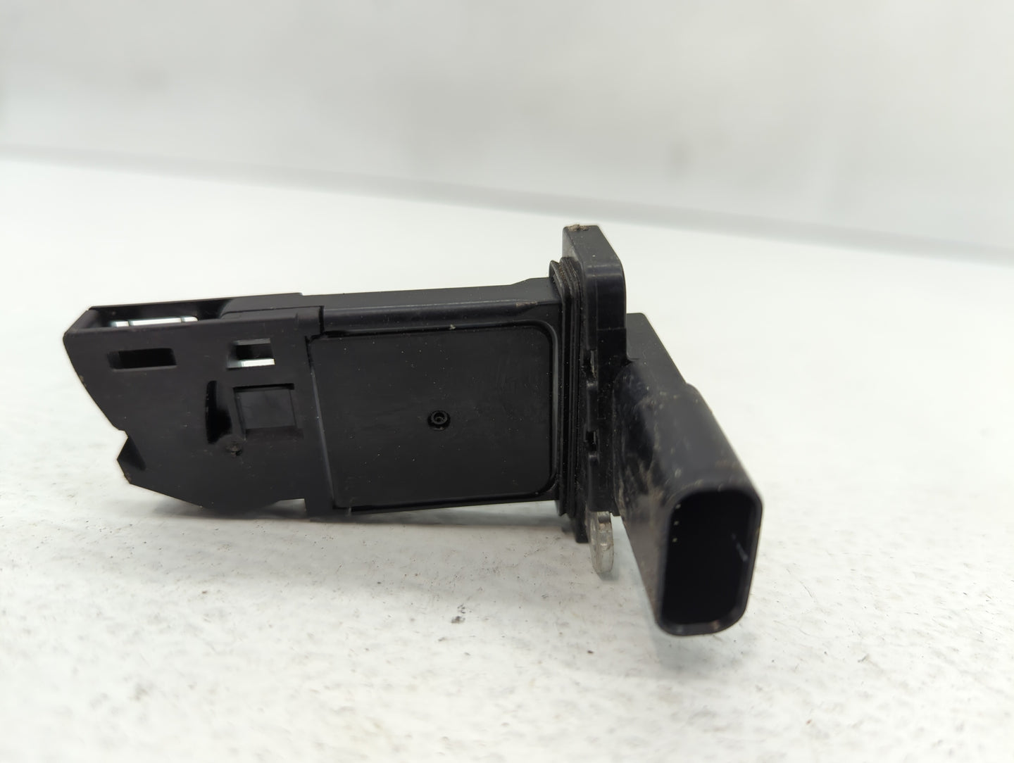 2017-2019 Ford Escape Mass Air Flow Meter Maf - Oemusedautoparts1.com