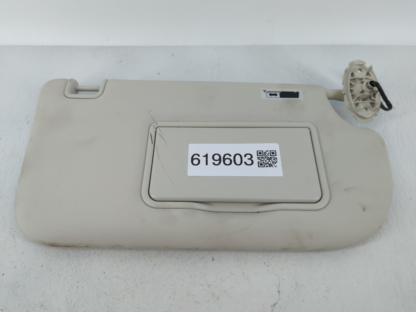 2013-2019 Ford Escape Sun Visor Shade Replacement Passenger Right Mirror Fits Fits 2013 2014 2015 2016 2017 2018 2019 OEM Us