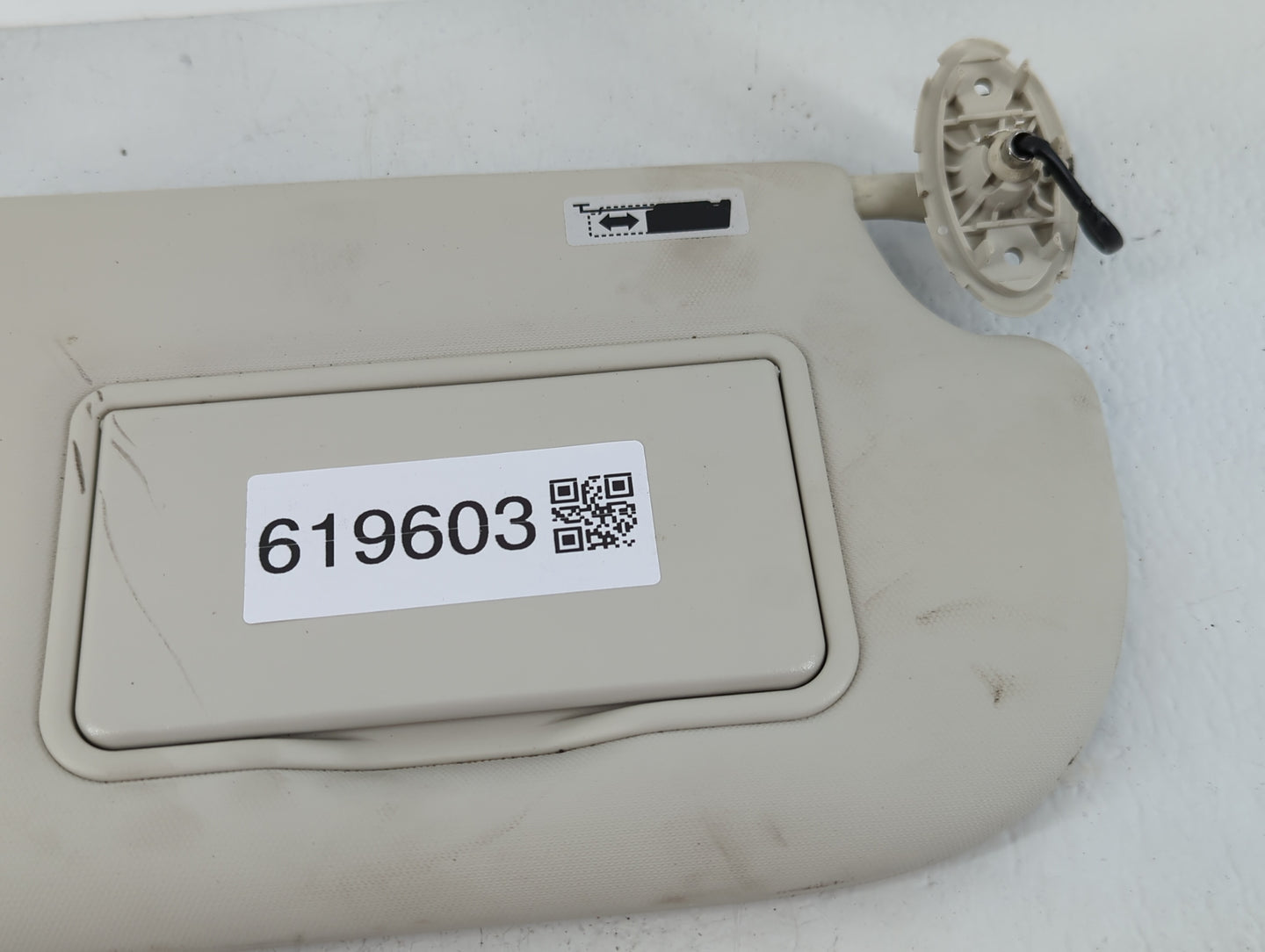 2013-2019 Ford Escape Sun Visor Shade Replacement Passenger Right Mirror Fits Fits 2013 2014 2015 2016 2017 2018 2019 OEM Us