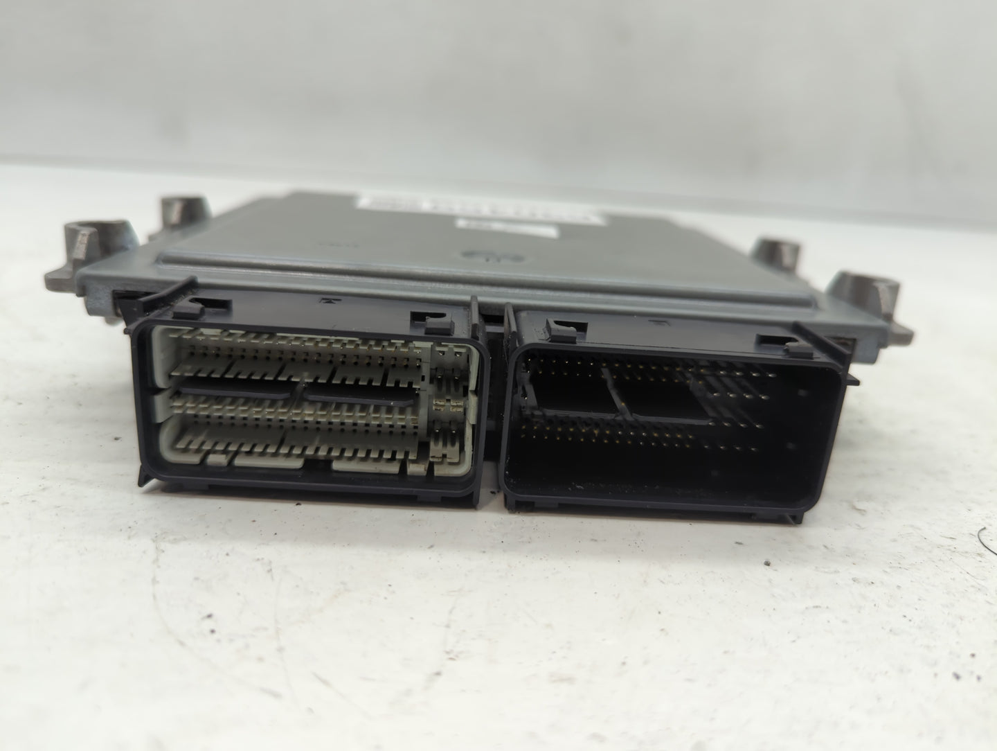 2017-2019 Ford Escape PCM Engine Control Computer ECU ECM PCU OEM P/N:HJ5A-12A650-MA Fits Fits 2017 2018 2019 OEM Used Auto 