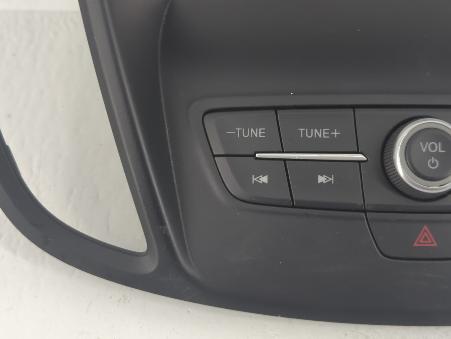 2017-2019 Ford Escape Am Fm Cd Player Radio Receiver - Oemusedautoparts1.com