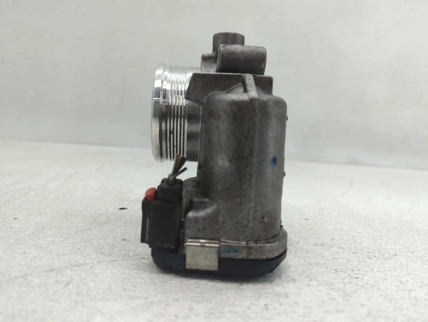 2017-2019 Ford Escape Throttle Body P/N:0280750576 Fits Fits 2014 2015 2016 2017 2018 2019 2020 2021 2022 OEM Used Auto Part