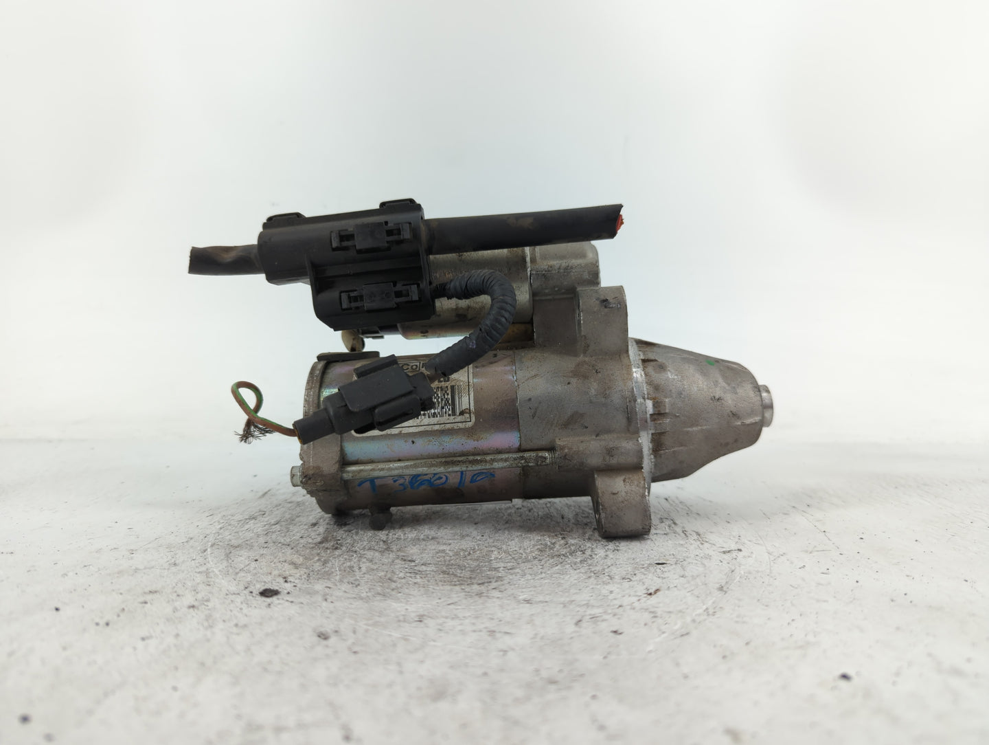 2017-2019 Ford Escape Car Starter Motor Solenoid OEM P/N:F1FT-11000-EB Fits Fits 2017 2018 2019 OEM Used Auto Parts - Oemuse