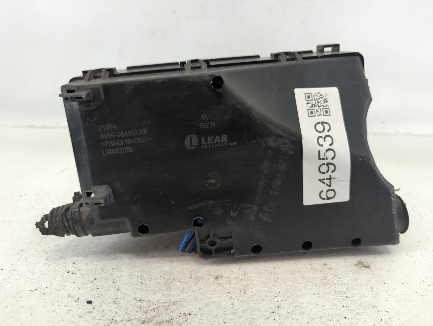 2018 Ford Escape Fusebox Fuse Box Panel Relay Module P/N:E02345500 AV6T-14A067-AD Fits OEM Used Auto Parts - Oemusedautopart