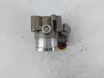 2017-2019 Ford Escape Throttle Body P/N:5.09890.11 PBT-GF30 HR Fits Fits 2014 2015 2016 2017 2018 2019 2020 OEM Used Auto Parts