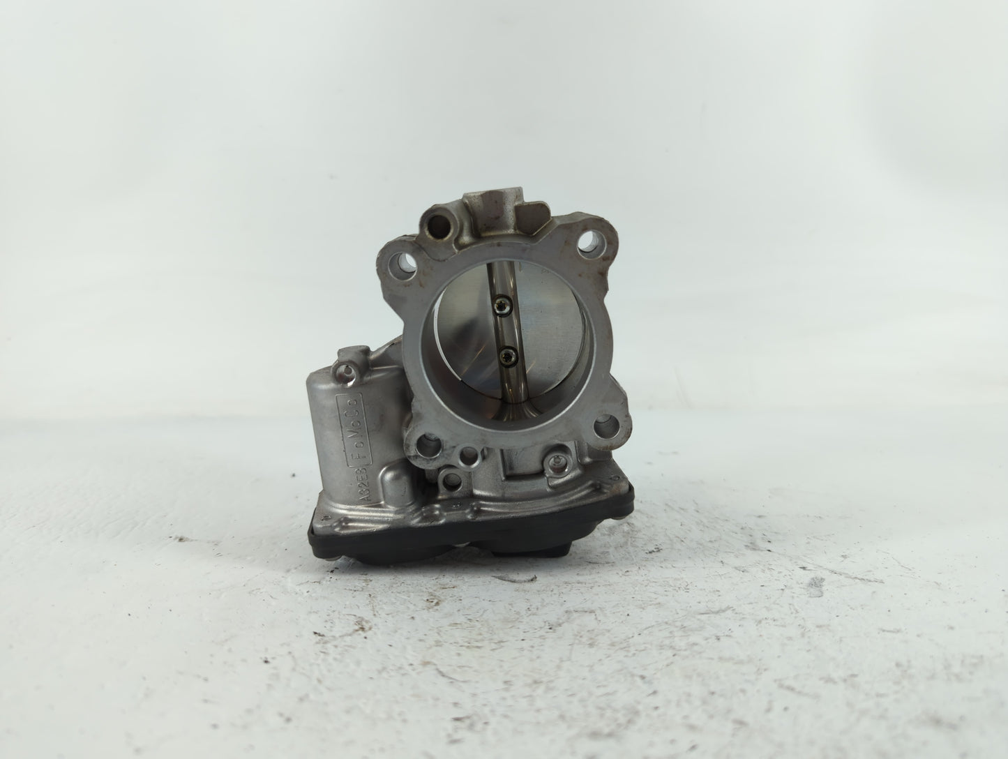 2017-2019 Ford Escape Throttle Body P/N:5.09890.11 PBT-GF30 HR Fits Fits 2014 2015 2016 2017 2018 2019 2020 OEM Used Auto Pa