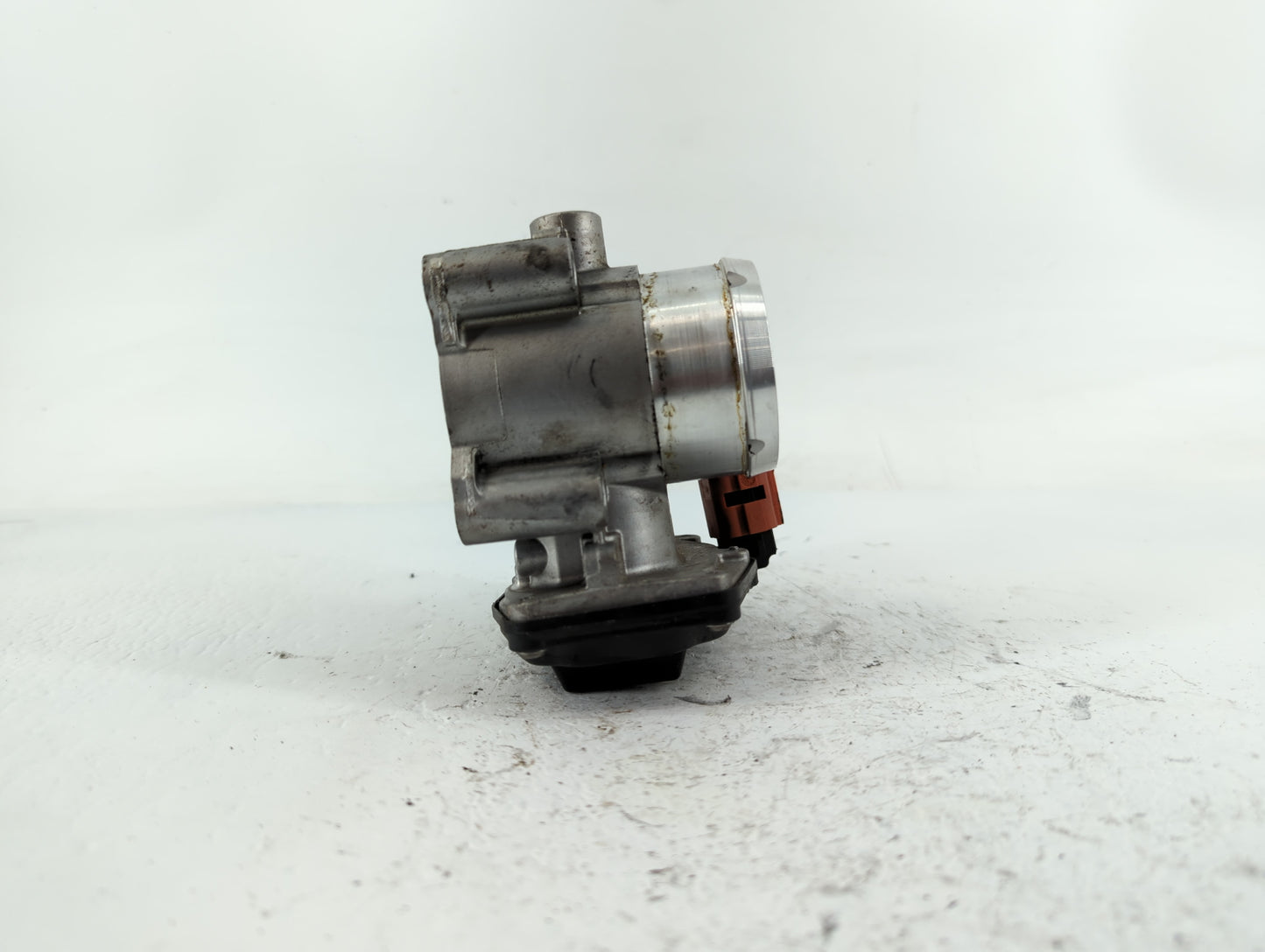 2017-2019 Ford Escape Throttle Body P/N:5.09890.11 PBT-GF30 HR Fits Fits 2014 2015 2016 2017 2018 2019 2020 OEM Used Auto Pa
