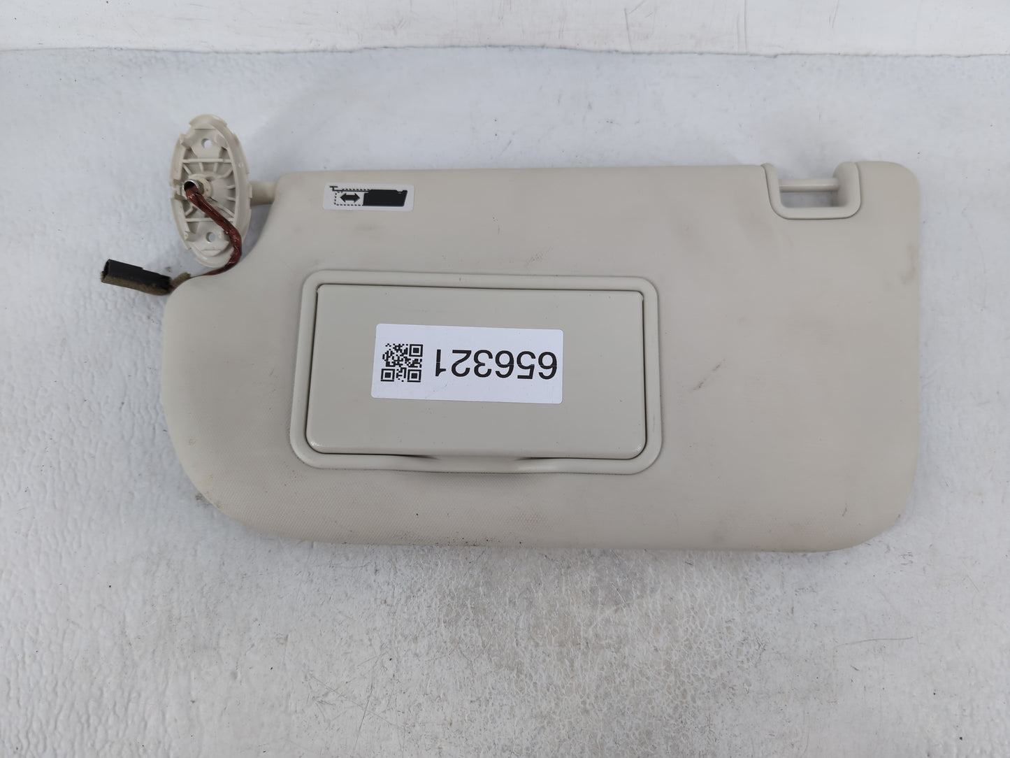 2013-2019 Ford Escape Sun Visor Shade Replacement Driver Left Mirror Fits Fits 2013 2014 2015 2016 2017 2018 2019 OEM Used A