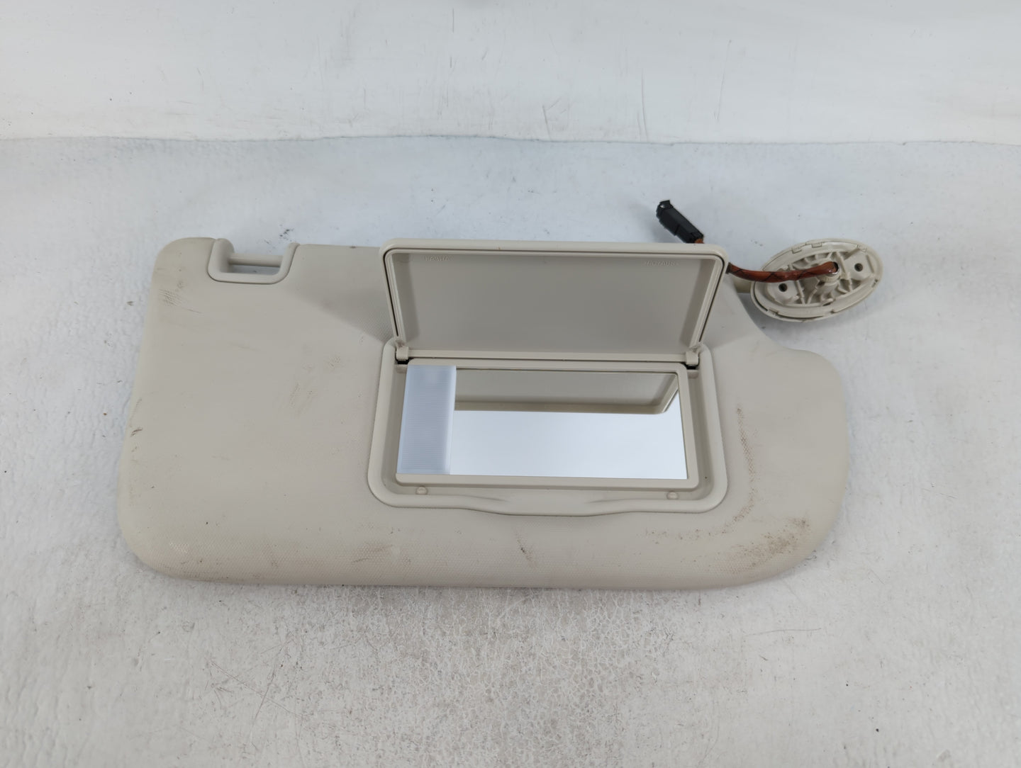 2013-2019 Ford Escape Sun Visor Shade Replacement Passenger Right Mirror Fits Fits 2013 2014 2015 2016 2017 2018 2019 OEM Us