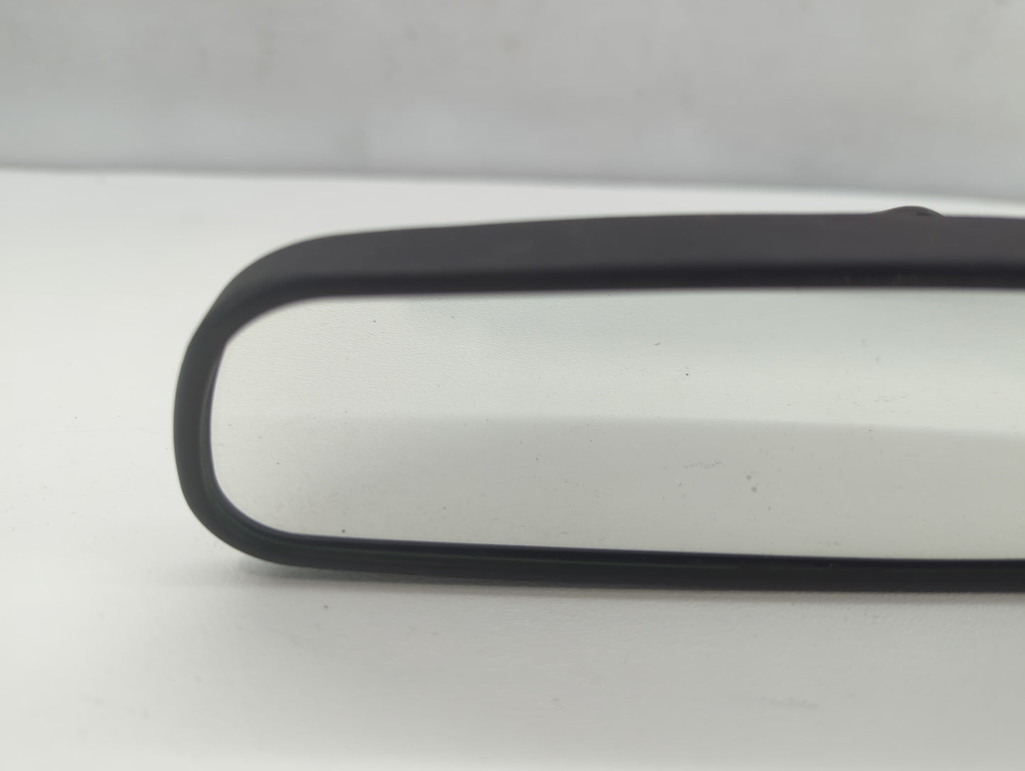 2017-2019 Ford Escape Interior Rear View Mirror Replacement OEM P/N:E11045617 Fits Fits 2015 2016 2017 2018 2019 OEM Used Au