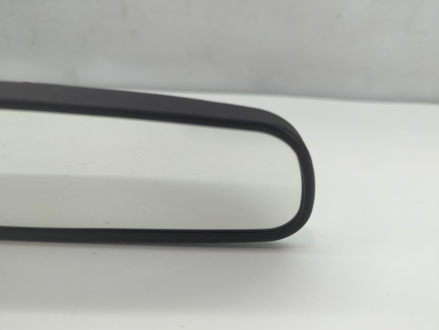 2017-2019 Ford Escape Interior Rear View Mirror Replacement OEM P/N:E11045617 Fits Fits 2015 2016 2017 2018 2019 OEM Used Au