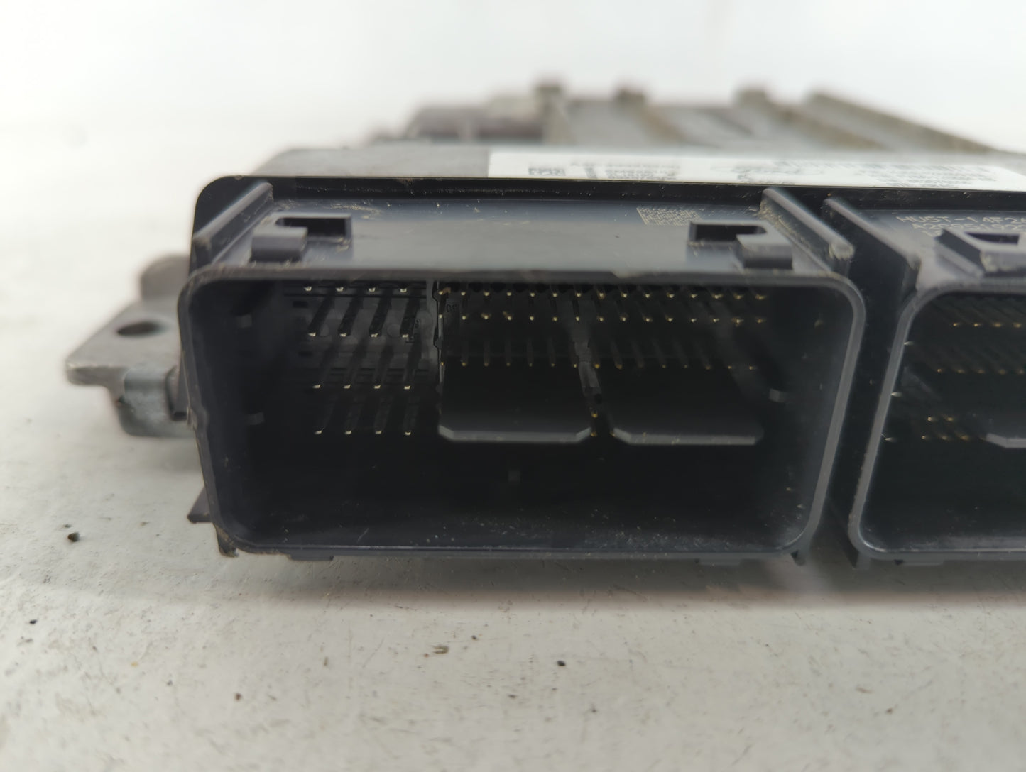 2017-2019 Ford Escape PCM Engine Control Computer ECU ECM PCU OEM P/N:HJ5A-12A650-MA 882576306 Fits Fits 2017 2018 2019 OEM 