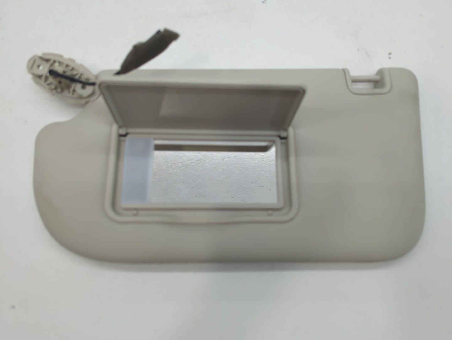 2013-2019 Ford Escape Sun Visor Shade Replacement Passenger Right Mirror Fits Fits 2013 2014 2015 2016 2017 2018 2019 OEM Us