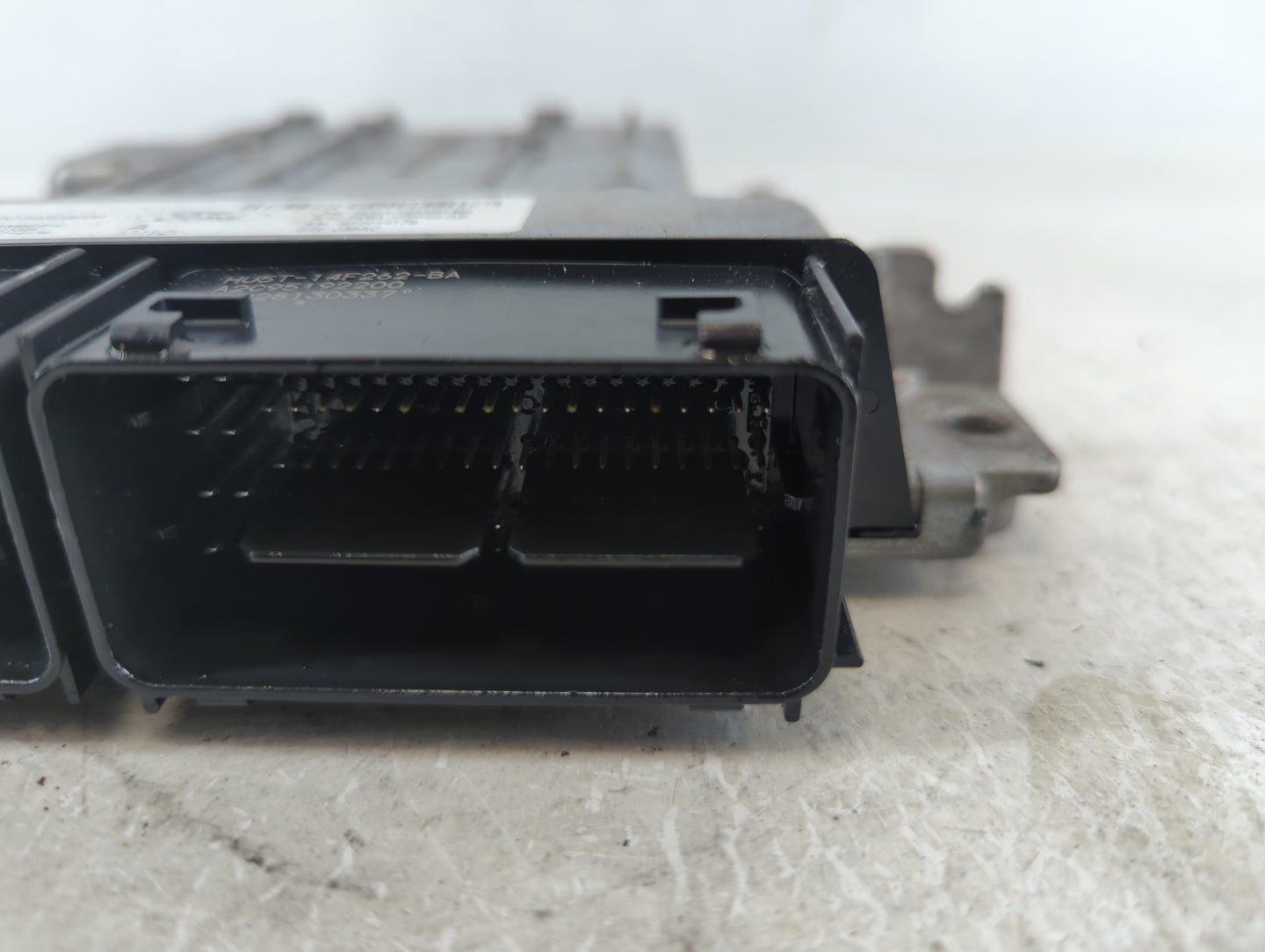 2017-2019 Ford Escape PCM Engine Control Computer ECU ECM PCU OEM P/N:FV6A-12B584-AB HJ5A-12A650-MA Fits Fits 2017 2018 2019