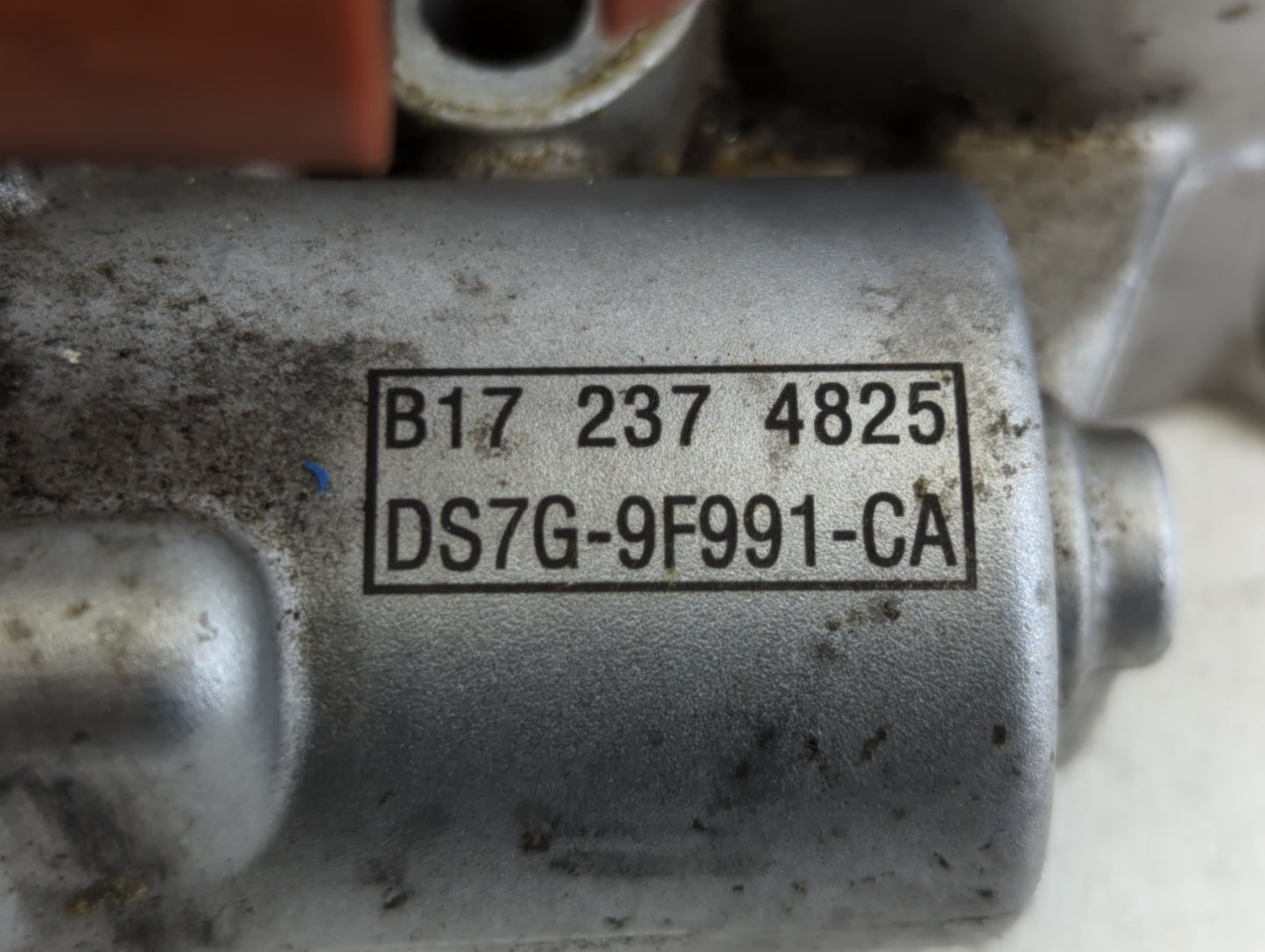 2017-2019 Ford Escape Throttle Body P/N:DS7G-9F991-CA Fits Fits 2014 2015 2016 2017 2018 2019 2020 OEM Used Auto Parts - Oem