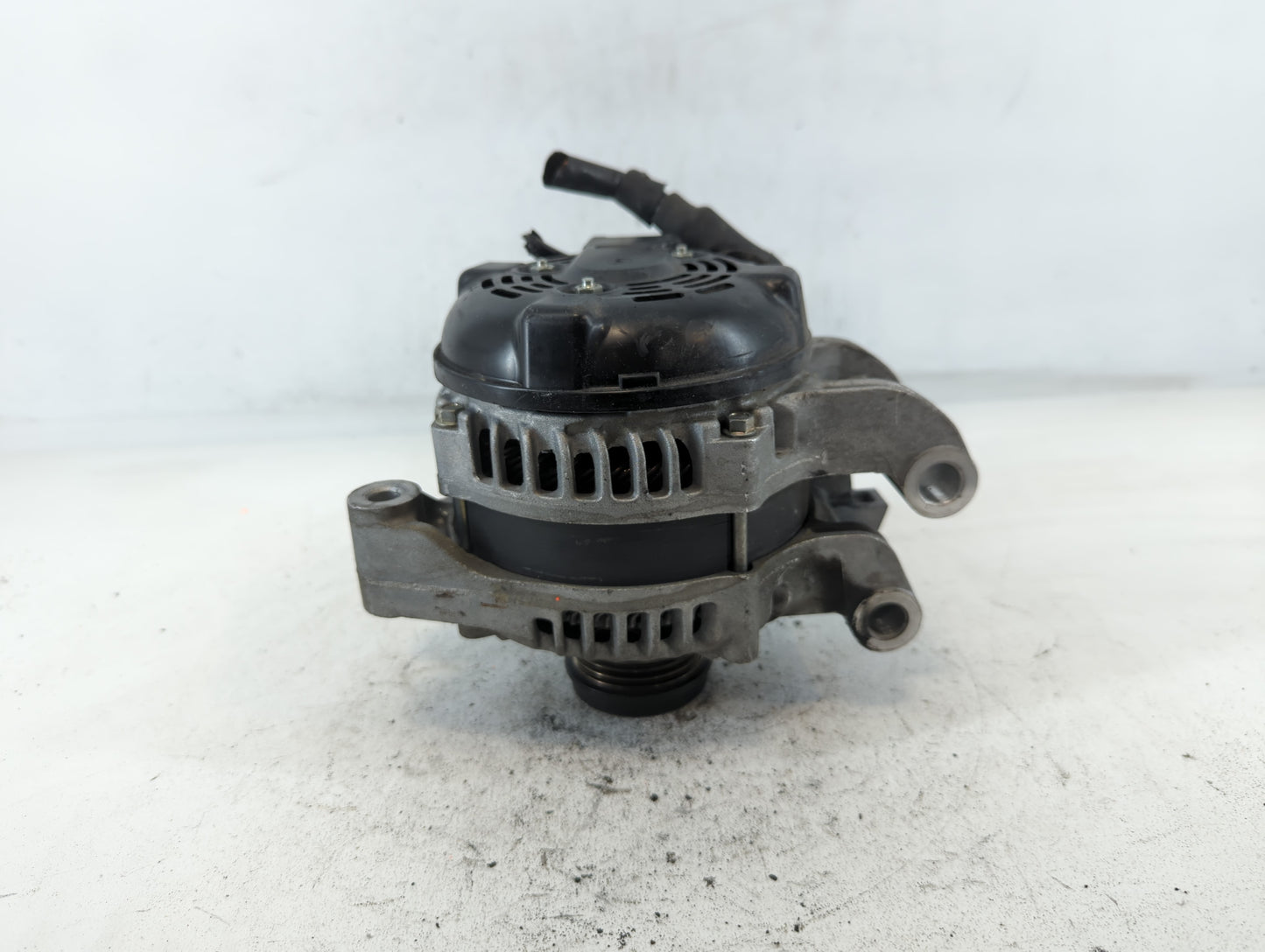 2013-2019 Ford Escape Alternator Replacement Generator Charging Assembly Engine OEM P/N:TN104210-2330 CJ5T-10300-BB Fits OEM