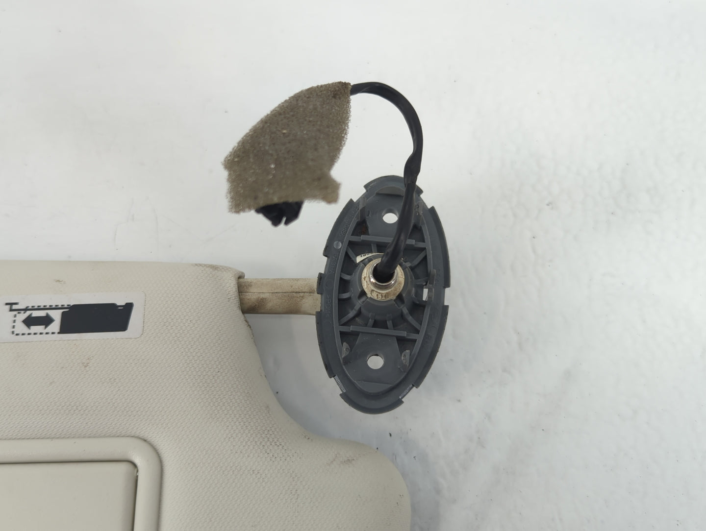2013-2019 Ford Escape Sun Visor Shade Replacement Passenger Right Mirror Fits Fits 2013 2014 2015 2016 2017 2018 2019 OEM Us