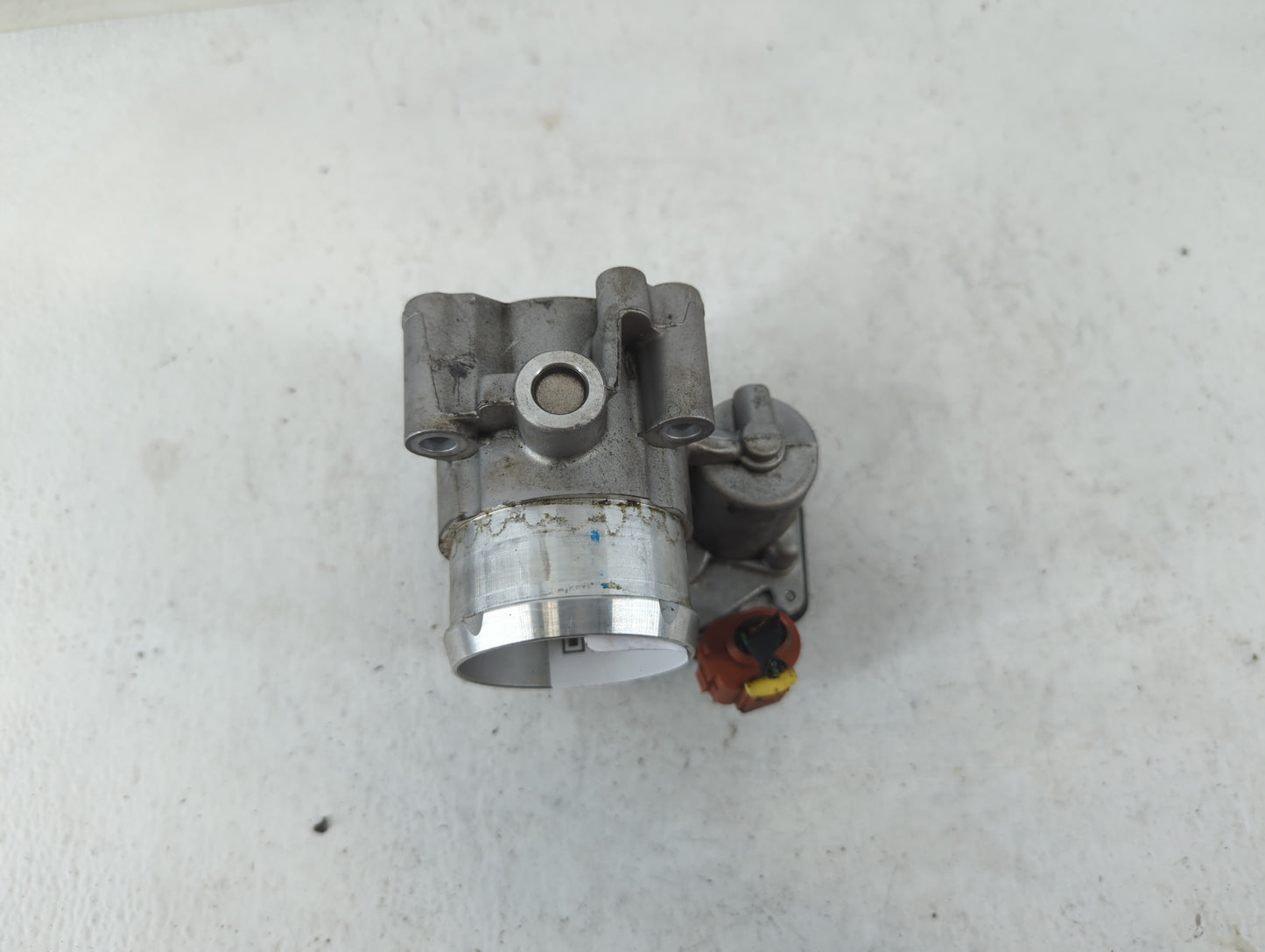 2017-2019 Ford Escape Throttle Body P/N:DS7G-9F991-CA Fits Fits 2014 2015 2016 2017 2018 2019 2020 OEM Used Auto Parts - Oem