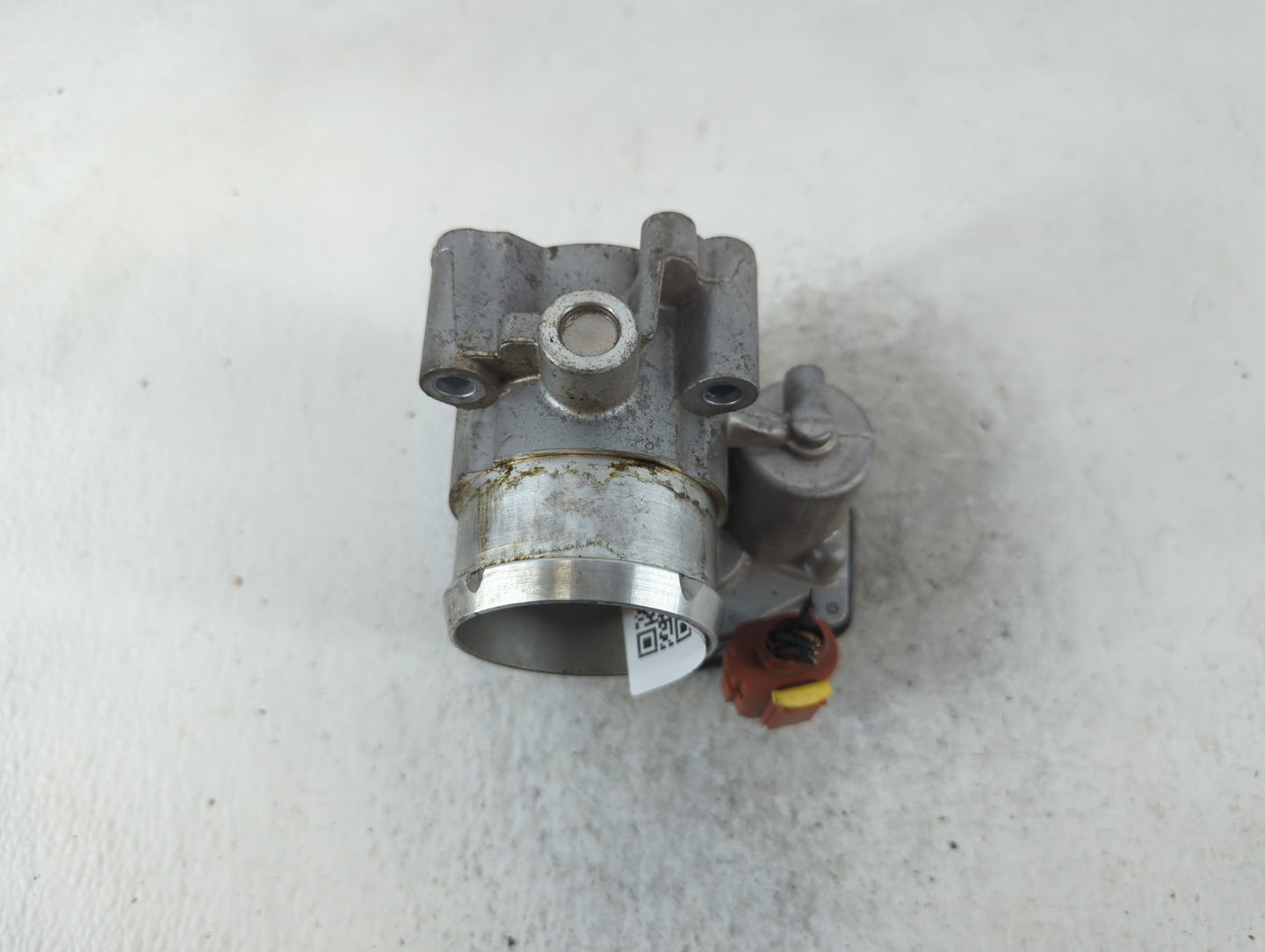 2017-2019 Ford Escape Throttle Body P/N:B18 004 5731 DS7G-9F991-CA Fits Fits 2014 2015 2016 2017 2018 2019 2020 OEM Used Aut