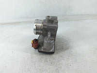 2017-2019 Ford Escape Throttle Body P/N:B18 004 5731 DS7G-9F991-CA Fits Fits 2014 2015 2016 2017 2018 2019 2020 OEM Used Aut