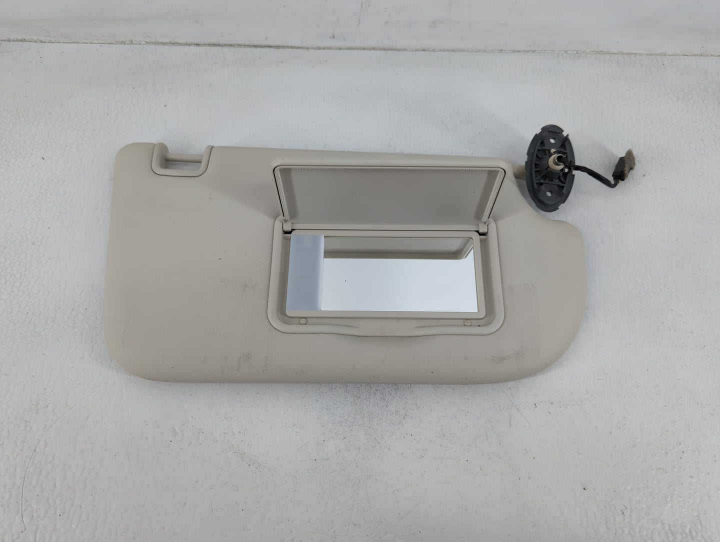 2013-2019 Ford Escape Sun Visor Shade Replacement Passenger Right Mirror Fits Fits 2013 2014 2015 2016 2017 2018 2019 OEM Us