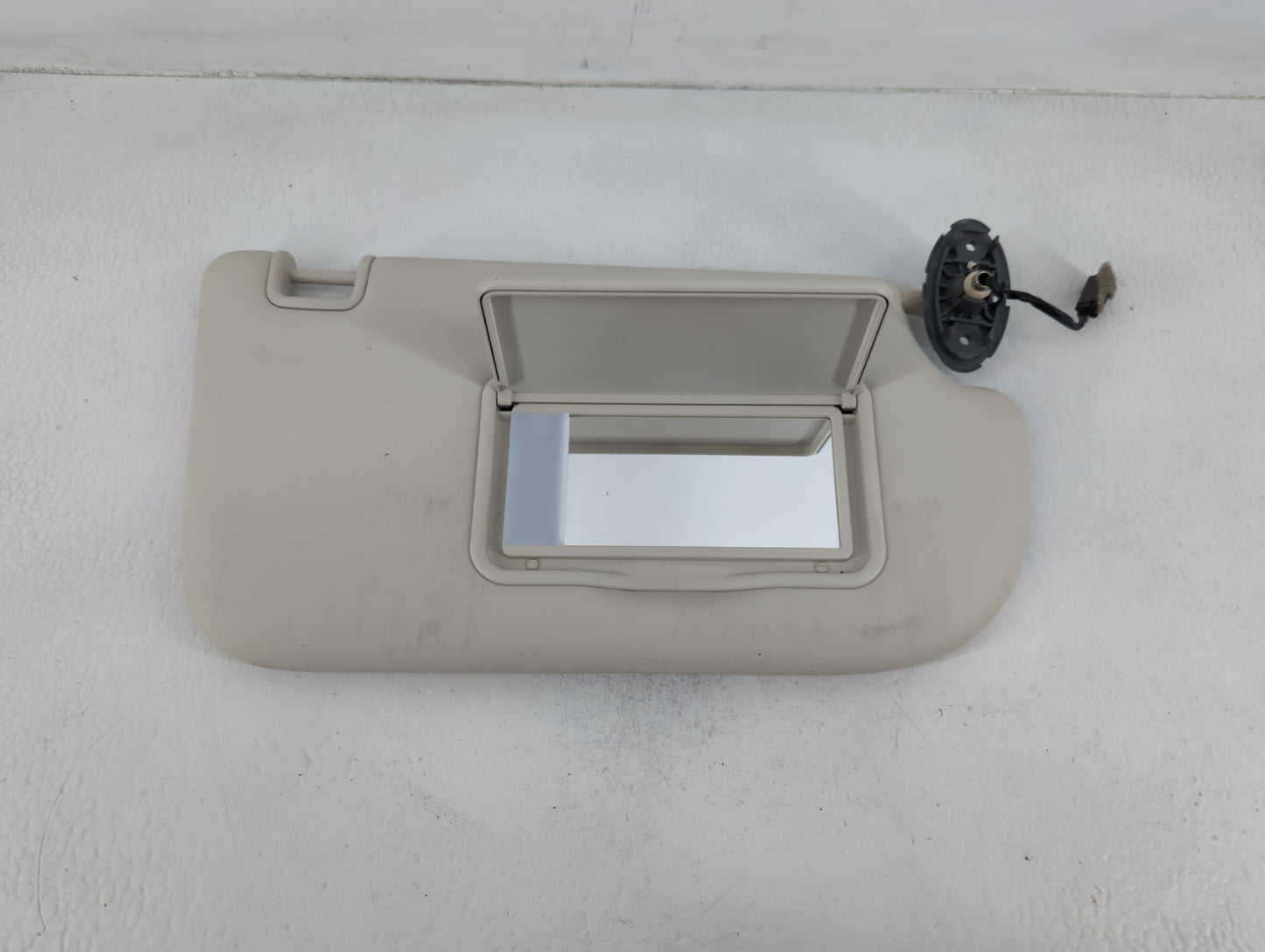 2013-2019 Ford Escape Sun Visor Shade Replacement Passenger Right Mirror Fits Fits 2013 2014 2015 2016 2017 2018 2019 OEM Us