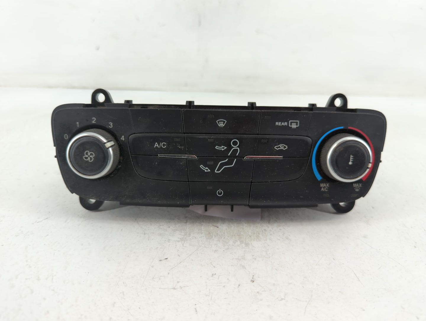 2018 Ford Escape Climate Control Module Temperature AC/Heater Replacement P/N:F1ET 19980 F1ET 18549 Fits OEM Used Auto Parts