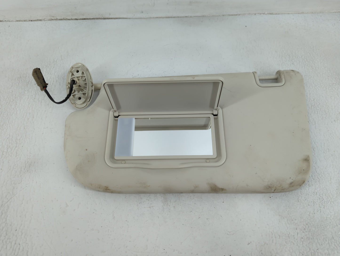 2013-2019 Ford Escape Sun Visor Shade Replacement Driver Left Mirror Fits Fits 2013 2014 2015 2016 2017 2018 2019 OEM Used A