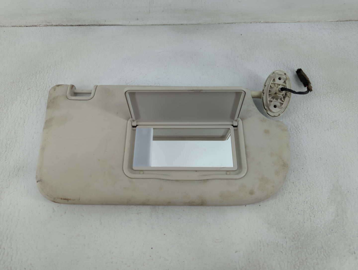 2013-2019 Ford Escape Sun Visor Shade Replacement Passenger Right Mirror Fits Fits 2013 2014 2015 2016 2017 2018 2019 OEM Us