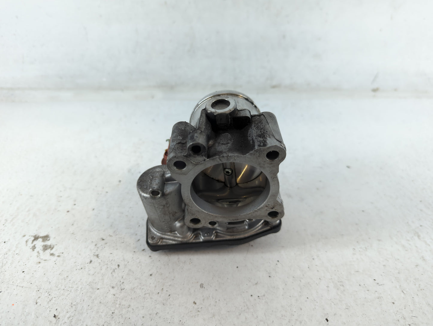 2017-2019 Ford Escape Throttle Body P/N:G-9F991-CA B18 017 5370 Fits Fits 2014 2015 2016 2017 2018 2019 2020 OEM Used Auto P