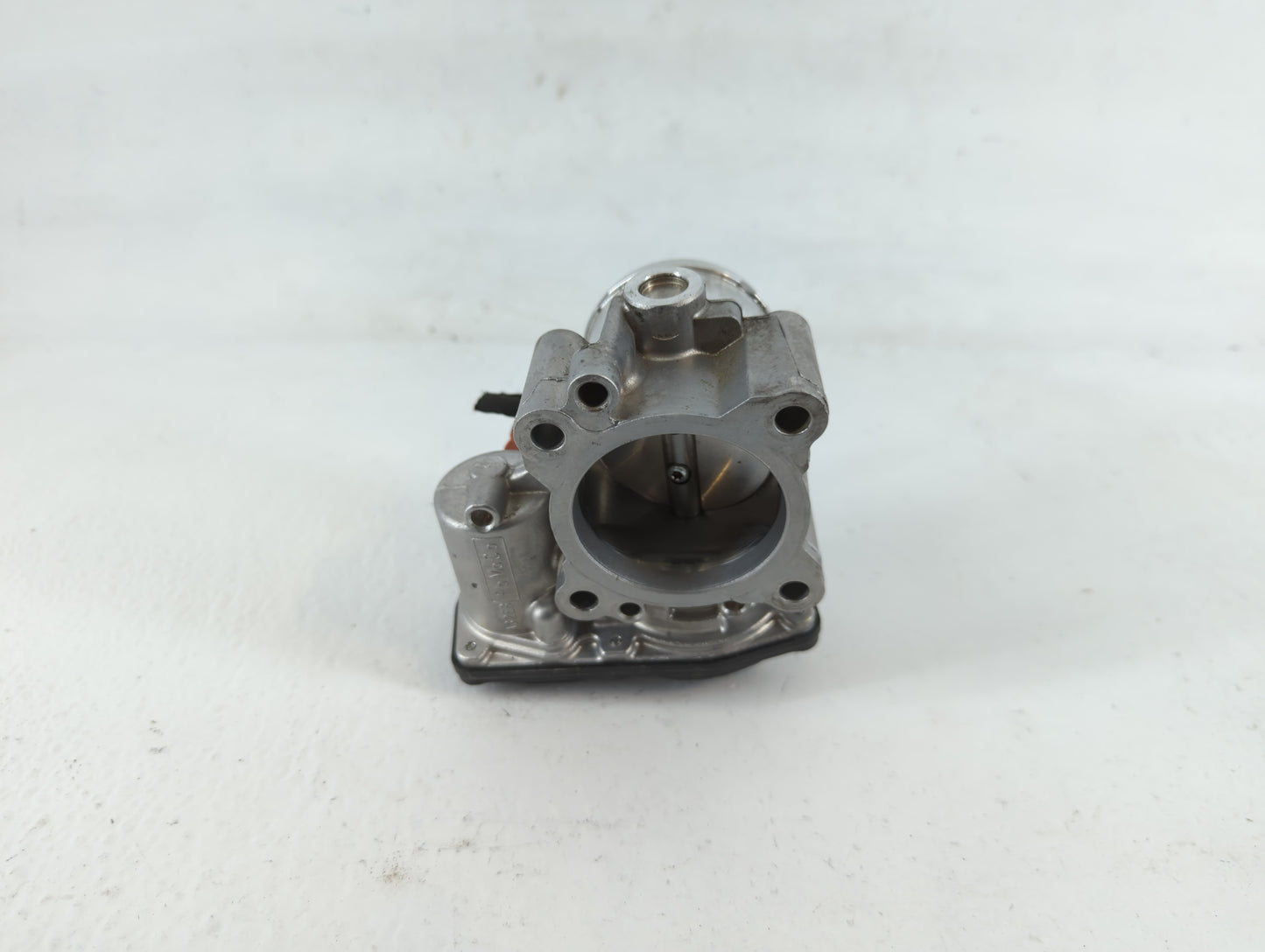 2017-2019 Ford Escape Throttle Body P/N:DS7G-9F991-CA B18 117 4983 Fits Fits 2014 2015 2016 2017 2018 2019 2020 OEM Used Aut