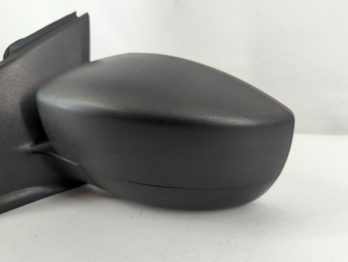 2017-2019 Ford Escape Driver Side View Mirror - Left Door Mirror OEM Used - Oemusedautoparts1.com