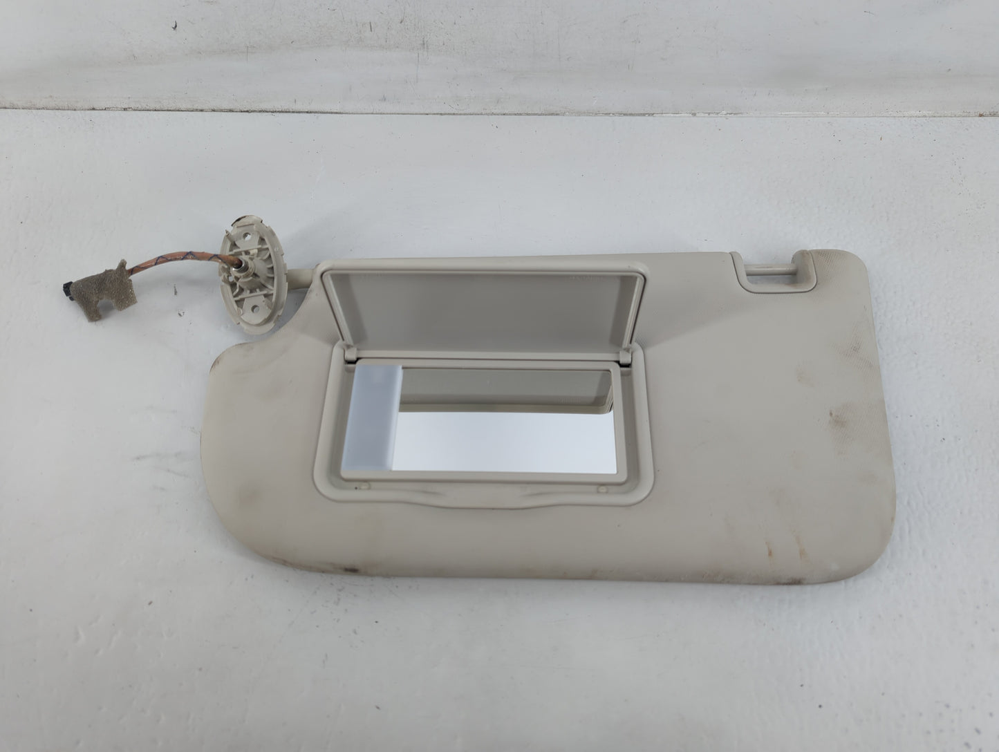 2013-2019 Ford Escape Sun Visor Shade Replacement Driver Left Mirror Fits Fits 2013 2014 2015 2016 2017 2018 2019 OEM Used A