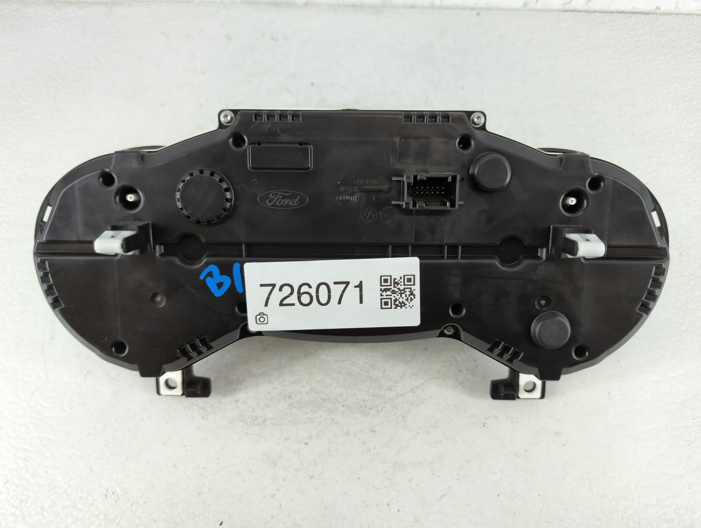 2018 Ford Escape Instrument Cluster Speedometer Gauges P/N:5JTA92631A Fits OEM Used Auto Parts - Oemusedautoparts1.com