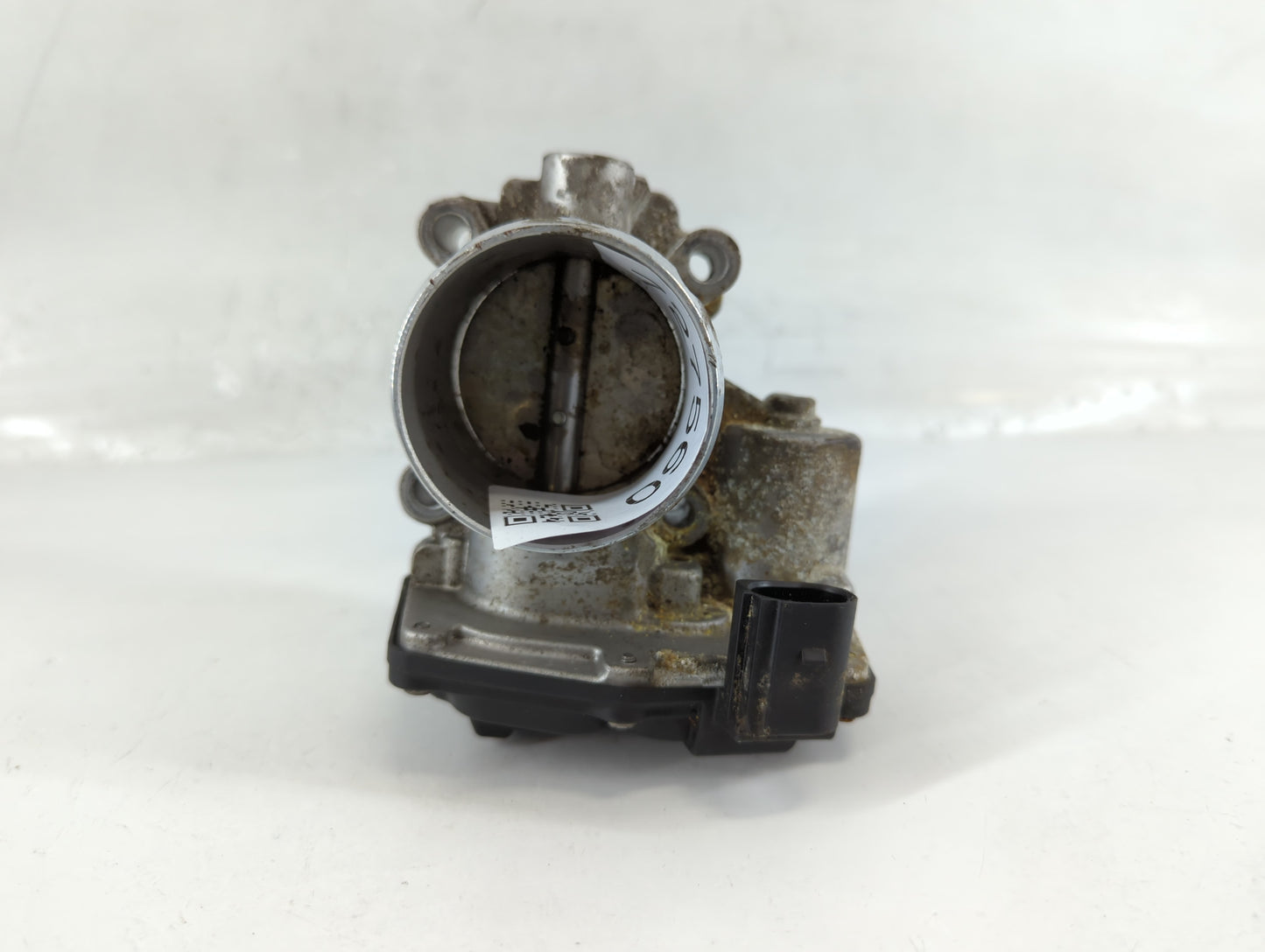 2017-2019 Ford Escape Throttle Body P/N:DS7G-9F991-BB B18 117 4983 Fits Fits 2014 2015 2016 2017 2018 2019 2020 OEM Used Aut