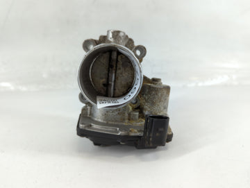 2017-2019 Ford Escape Throttle Body P/N:DS7G-9F991-BB B18 117 4983 Fits Fits 2014 2015 2016 2017 2018 2019 2020 OEM Used Aut