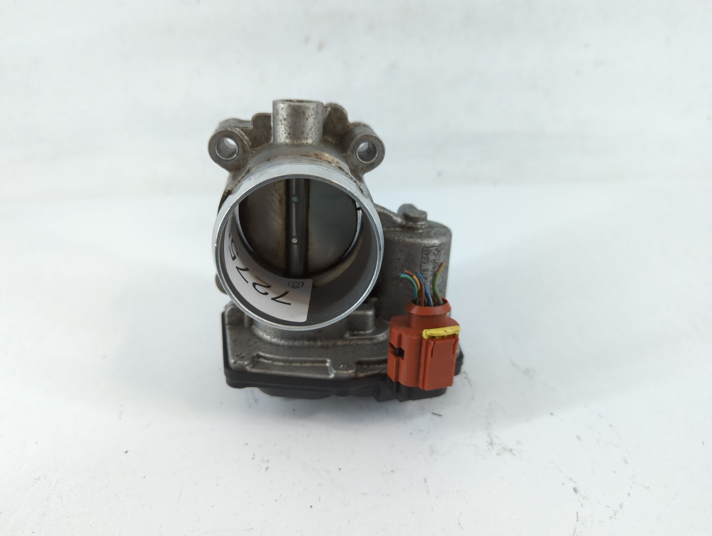 2017-2019 Ford Escape Throttle Body P/N:DS7G-9F991-BB B18 117 4983 Fits Fits 2014 2015 2016 2017 2018 2019 2020 OEM Used Aut