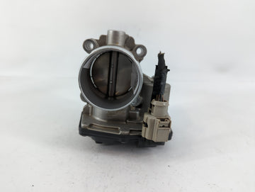 2017-2019 Ford Escape Throttle Body P/N:DS7G-9F991-BB B18 117 4983 Fits Fits 2014 2015 2016 2017 2018 2019 2020 OEM Used Aut