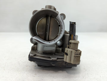 2017-2019 Ford Escape Throttle Body P/N:DS7G-9F991-BB B18 117 4983 Fits Fits 2014 2015 2016 2017 2018 2019 2020 OEM Used Aut
