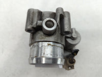 2017-2019 Ford Escape Throttle Body P/N:DS7G-9F991-BB B18 117 4983 Fits Fits 2014 2015 2016 2017 2018 2019 2020 OEM Used Aut